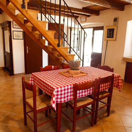 Casa Istriana Nona Pina Vila Kaštelir Exterior foto